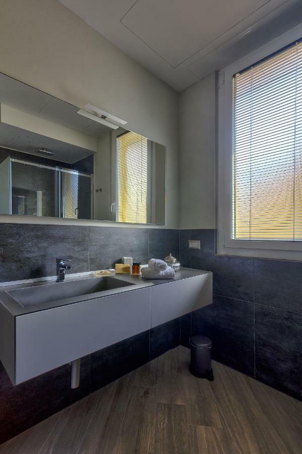 Ferienwohnung La Perla Di San Frediano Florenz Exterior foto